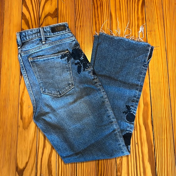 Abercrombie and fitch Simone high rise ankle flare embroidered jeans - Picture 1 of 6